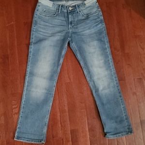 ⭐Crafted by Lee Straight leg crop jeans⭐